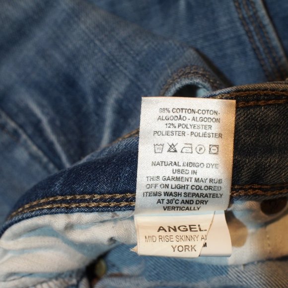 DL1961 Angel Jeans - Picture 6 of 6